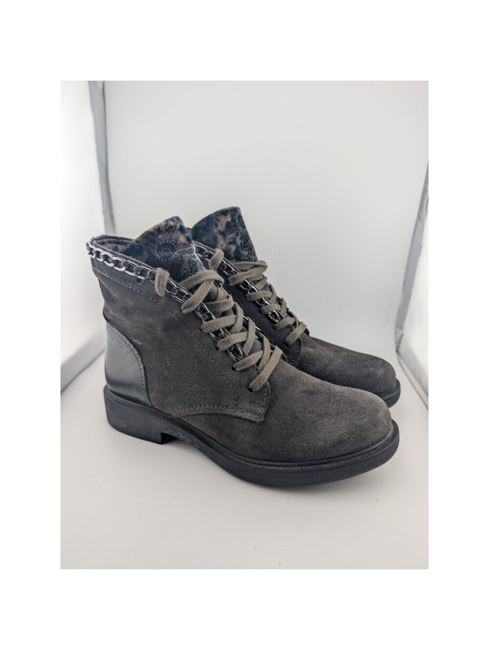 Miz Mooz Size 37 Chelsea Leather Boots Gray Blue Velvet Chain US Size 6.5-7